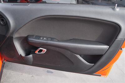 2020 Dodge Challenger SXT   - Photo 15 - Pasadena, CA 91107