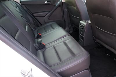 2016 Volkswagen Tiguan 2.0T SE   - Photo 10 - Pasadena, CA 91107