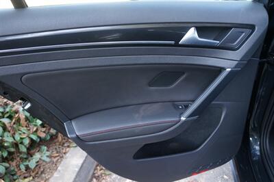 2015 Volkswagen Golf GTI SE   - Photo 18 - Pasadena, CA 91107