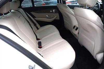 2017 Mercedes-Benz E 300   - Photo 9 - Pasadena, CA 91107