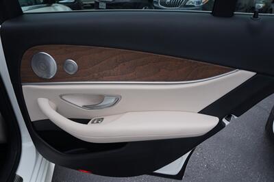 2017 Mercedes-Benz E 300   - Photo 17 - Pasadena, CA 91107