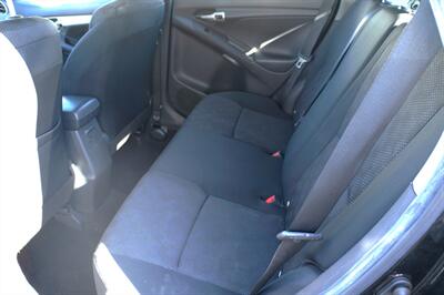 2010 Toyota Matrix   - Photo 8 - Pasadena, CA 91107