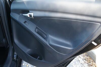 2010 Toyota Matrix   - Photo 14 - Pasadena, CA 91107