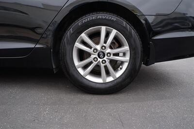 2017 Hyundai SONATA   - Photo 15 - Pasadena, CA 91107