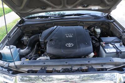 2006 Toyota Tacoma PreRunner V6 - Photo 10 - Pasadena, CA 91107
