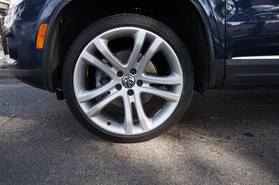2016 Volkswagen Tiguan 2.0T SEL - Photo 24 - Pasadena, CA 91107