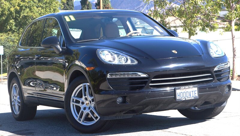 2011 Porsche Cayenne Base