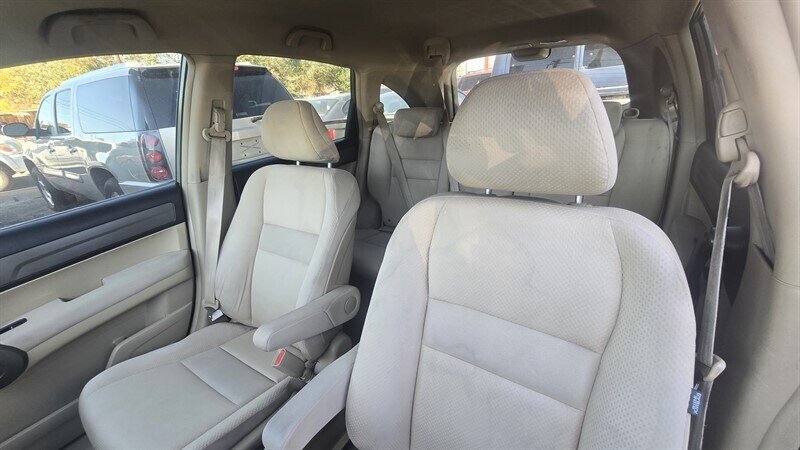 2009 Honda CR-V LX - Photo 6 - Reno, NV 89502