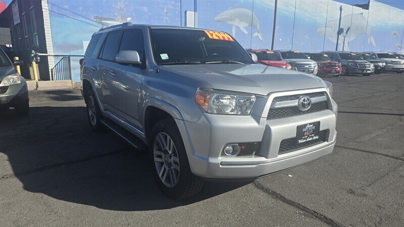 2013 Toyota 4Runner SR5   - Photo 1 - Reno, NV 89502