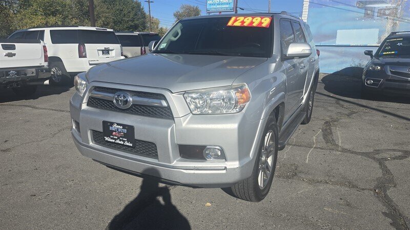 2013 Toyota 4Runner SR5 - Photo 2 - Reno, NV 89502