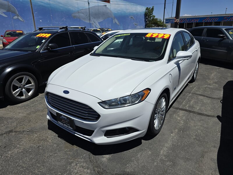 2015 Ford Fusion Energi SE Luxury  