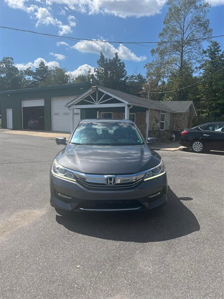 2017 Honda Accord EX-L   - Photo 1 - Brandywine, MD 20613