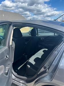 2019 Nissan Versa S   - Photo 5 - Brandywine, MD 20613