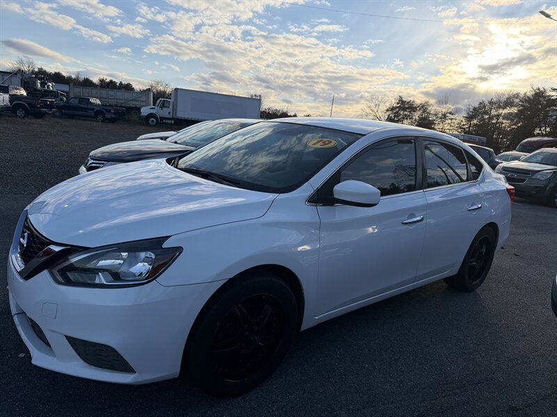2019 Nissan Sentra S   - Photo 1 - Brandywine, MD 20613