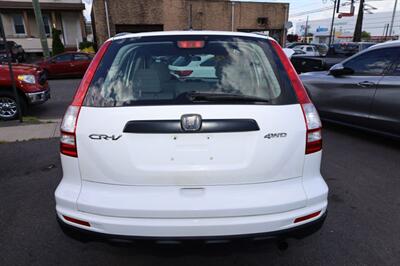 2011 Honda CR-V LX   - Photo 6 - Elizabeth, NJ 07201