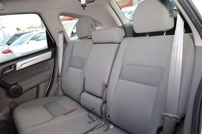 2011 Honda CR-V LX   - Photo 15 - Elizabeth, NJ 07201