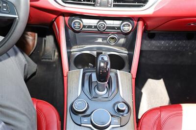 2019 Alfa Romeo Stelvio TI   - Photo 32 - Elizabeth, NJ 07201