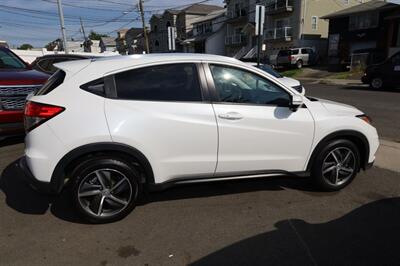 2022 Honda HR-V EX   - Photo 8 - Elizabeth, NJ 07201