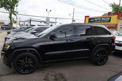 2018 Jeep Grand Cherokee LAREDO   - Photo 4 - Elizabeth, NJ 07201