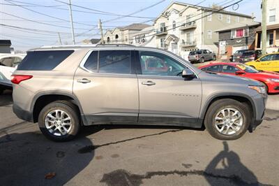 2018 Chevrolet Traverse LT   - Photo 8 - Elizabeth, NJ 07201