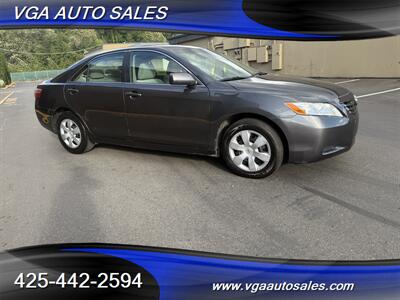 2009 Toyota Camry LE   - Photo 2 - Kent, WA 98031