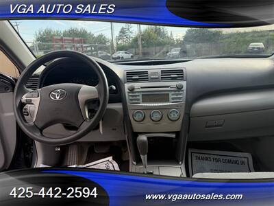2009 Toyota Camry LE   - Photo 7 - Kent, WA 98031