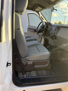 2016 Ford f450   - Photo 26 - Kent, WA 98031