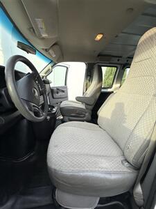 2016 GMC Savana 2500   - Photo 11 - Kent, WA 98031