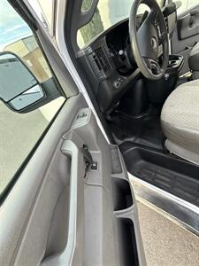 2016 GMC Savana 2500   - Photo 13 - Kent, WA 98031