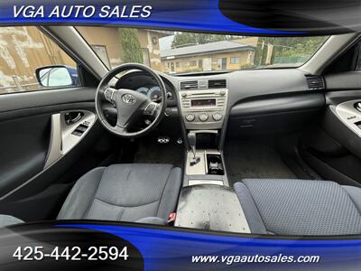 2011 Toyota Camry SE   - Photo 18 - Kent, WA 98031