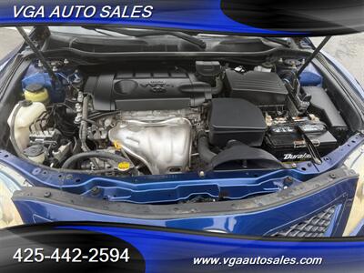 2011 Toyota Camry SE   - Photo 6 - Kent, WA 98031