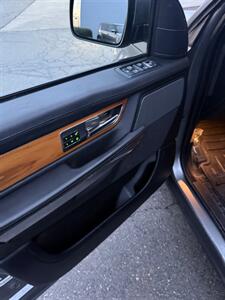 2011 Land Rover Range Rover Sport HSE   - Photo 10 - Kent, WA 98031