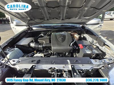 2016 Toyota Tacoma SR5 V6   - Photo 14 - Mount Airy, NC 27030