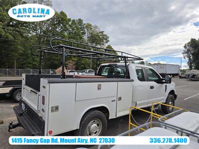 2018 Ford F-350 Super Duty XL   - Photo 4 - Mount Airy, NC 27030