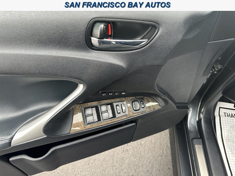 2011 Lexus IS 250 AWD - Photo 38 - San Rafael, CA 94901
