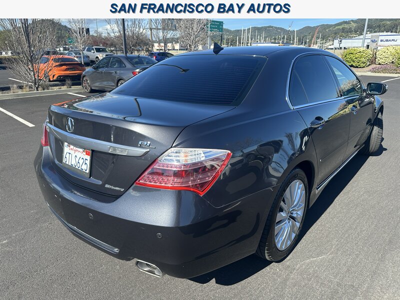 2011 Acura RL SH-AWD w/Tech - Photo 10 - San Rafael, CA 94901