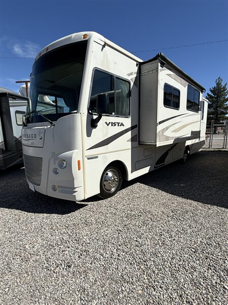 2016 Winnebago VISTA   - Photo 1 - Hatch, NM 87937