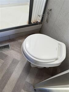 2021 WILDWOOD 38   - Photo 12 - Hatch, NM 87937