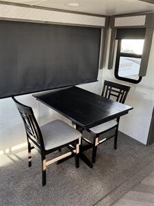 2021 WILDWOOD 38   - Photo 8 - Hatch, NM 87937