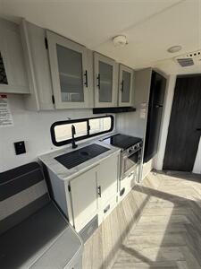 2022 Forest River Salem 260RTX PLATINUM   - Photo 9 - Hatch, NM 87937