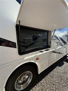2020 Fleetwood FLAIR 29M   - Photo 6 - Hatch, NM 87937