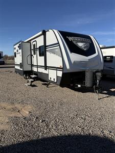 2019 Winnebago Minnie Plus 27RBDS - Photo 2 - Hatch, NM 87937