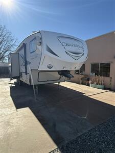 2017 Coachmen Chaparral Lite 28RLS   - Photo 2 - Hatch, NM 87937