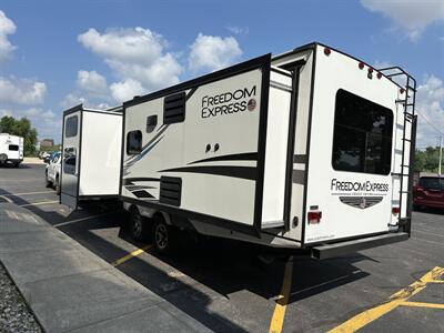 2021 Forest River Coachman Freedom Express   - Photo 6 - Elkhart, IN 46514