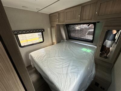 2021 Forest River Coachman Freedom Express   - Photo 10 - Elkhart, IN 46514