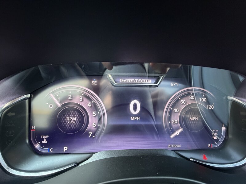 2025 RAM 1500 Laramie - Photo 19 - Elkhart, IN 46514