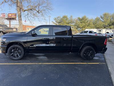 2025 RAM 1500 Laramie - Photo 3 - Elkhart, IN 46514
