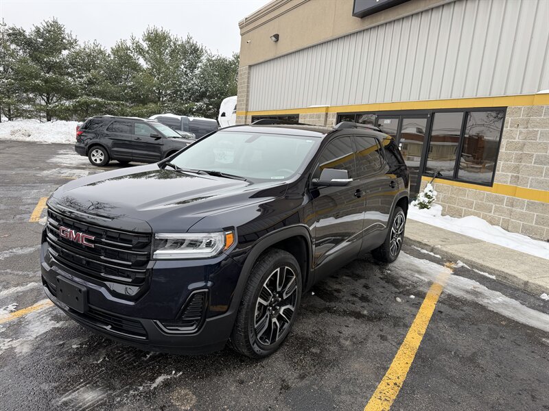 2021 GMC Acadia SLE  