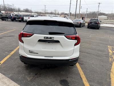 2019 GMC Terrain SLT   - Photo 6 - Elkhart, IN 46514