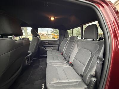 2020 RAM 1500 Big Horn   - Photo 14 - Elkhart, IN 46514